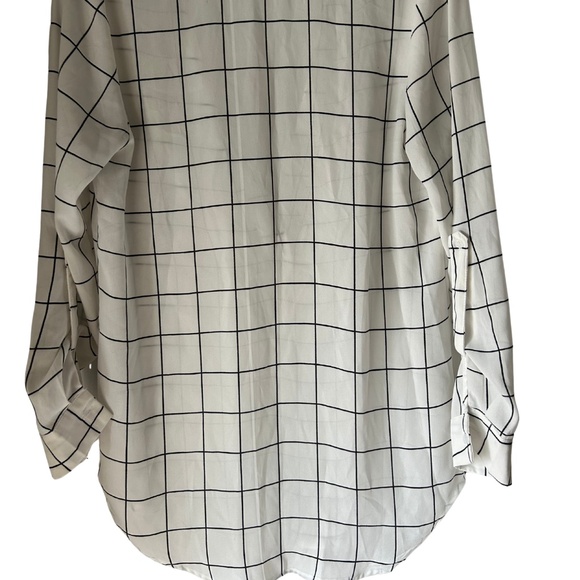White Plaid Blouse with Large Black Check Pattern – Size Small - Picture 2 of 3